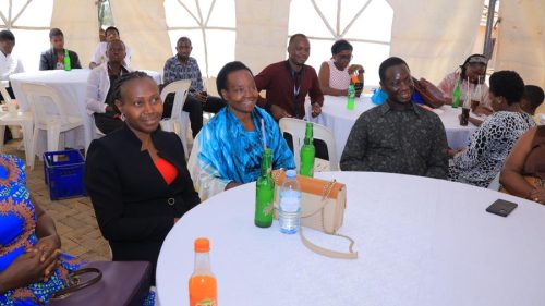 Volunteers-25th-Anniversary-1282-900x505