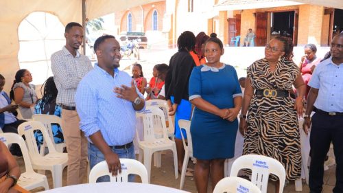 Volunteers-25th-Anniversary-1378-900x505