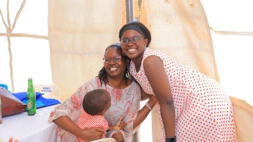 Volunteers-25th-Anniversary-1402-900x505