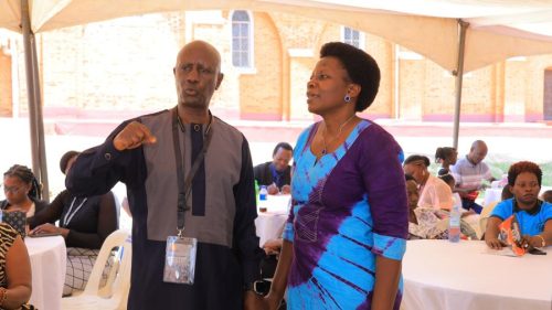 Volunteers-25th-Anniversary-1494-900x505