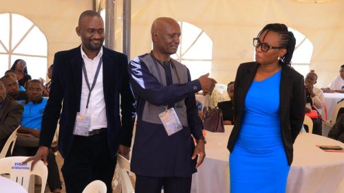 Volunteers-25th-Anniversary-1523-900x505